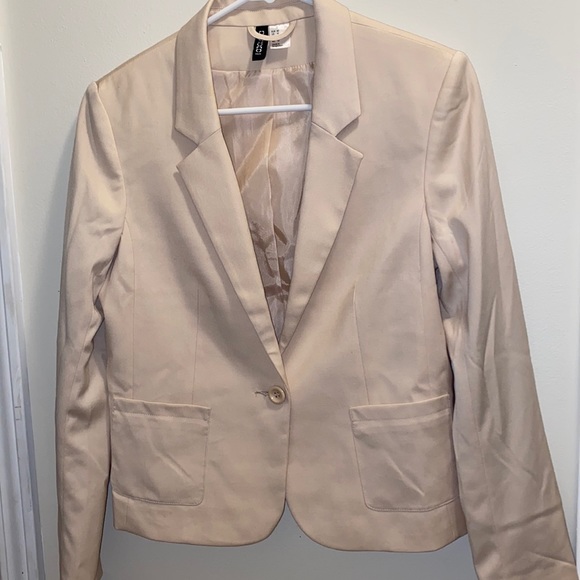 H&M women’s one button blazer size 10
